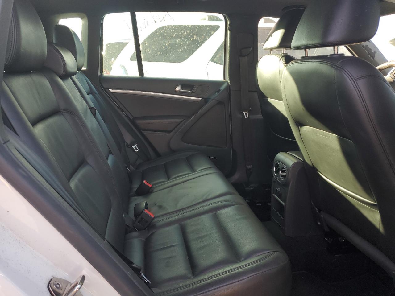 2014 VOLKSWAGEN TIGUAN - Image 11