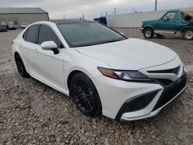Toyota Camry XSE