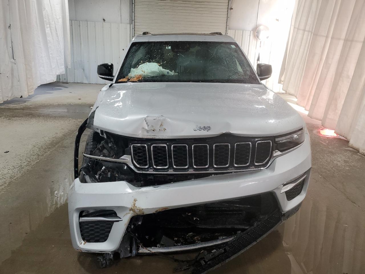 2024 Jeep Grand Cherokee - Image 5