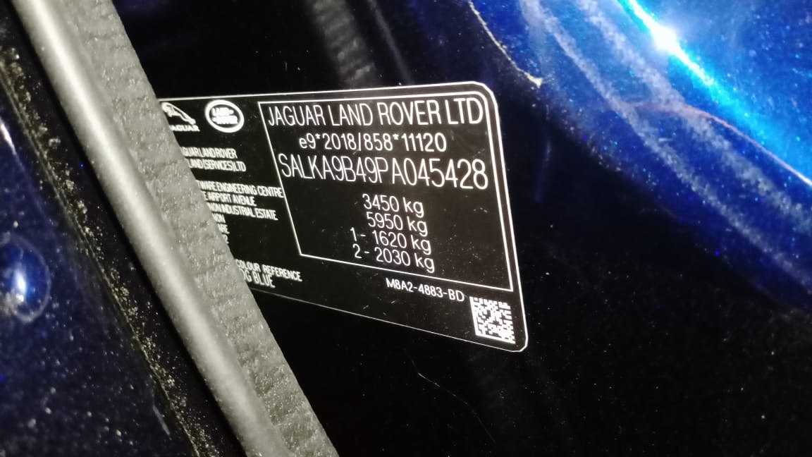 2023 Land Rover Range Rover Vogue - Image 12