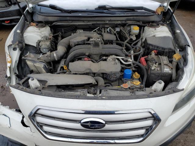 2015 Subaru OUTBACK - Image 11