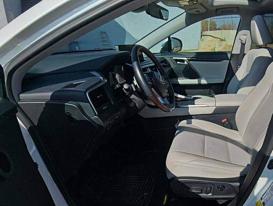 2022 Lexus RX450H - Image 6