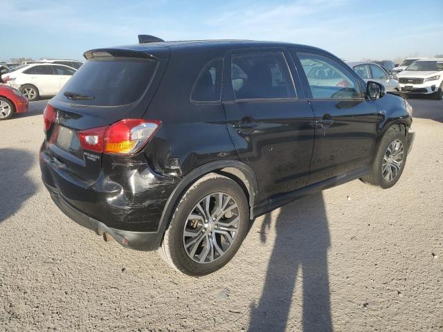 2017 Mitsubishi OUTLANDER - Image 3