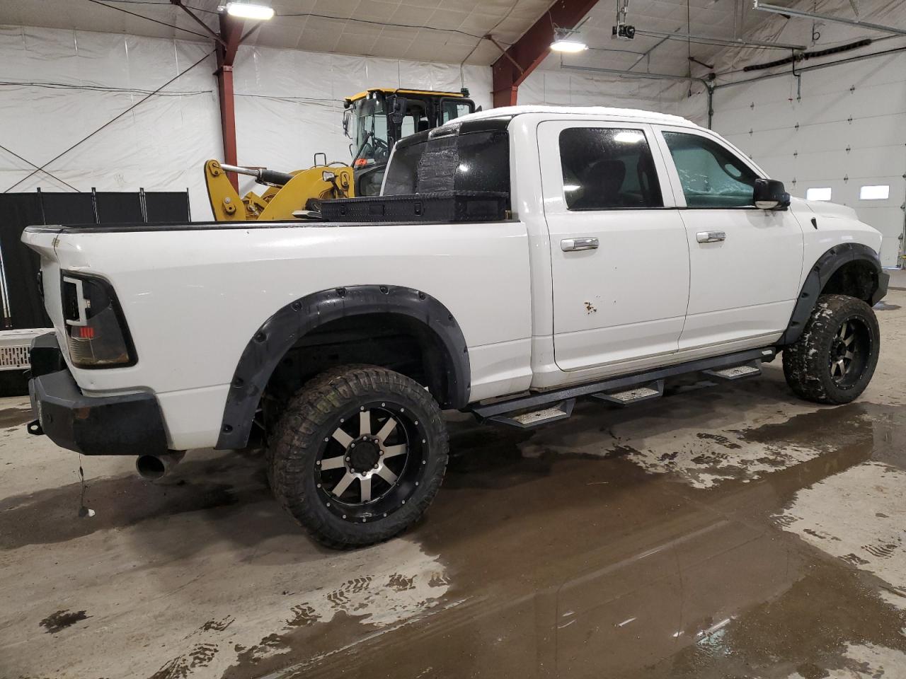 2014 RAM All Models WHITE - Image 3