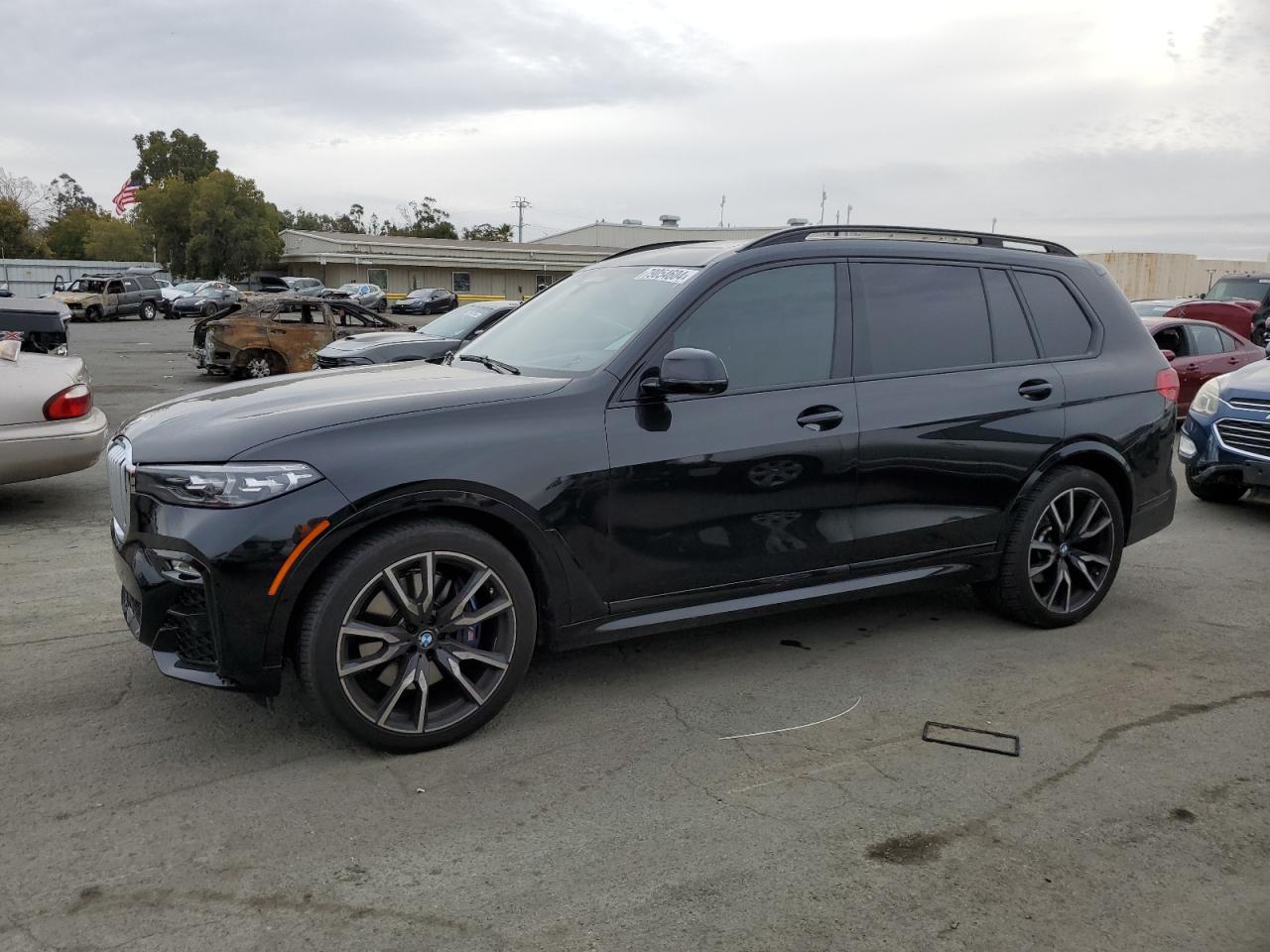 BMW X7
