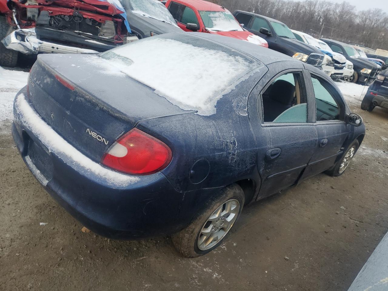 2000 Dodge Neon - Image 3