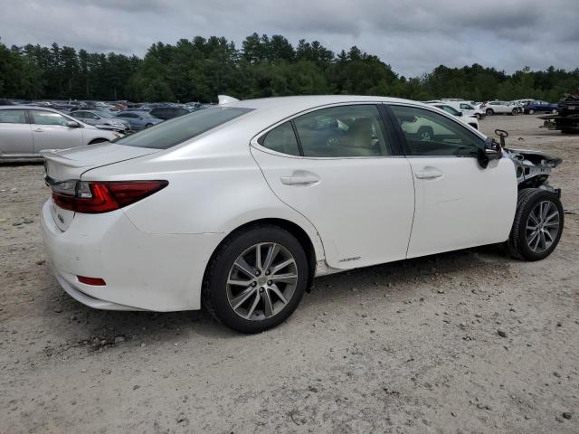 2017 LEXUS ES 300H - Image 4