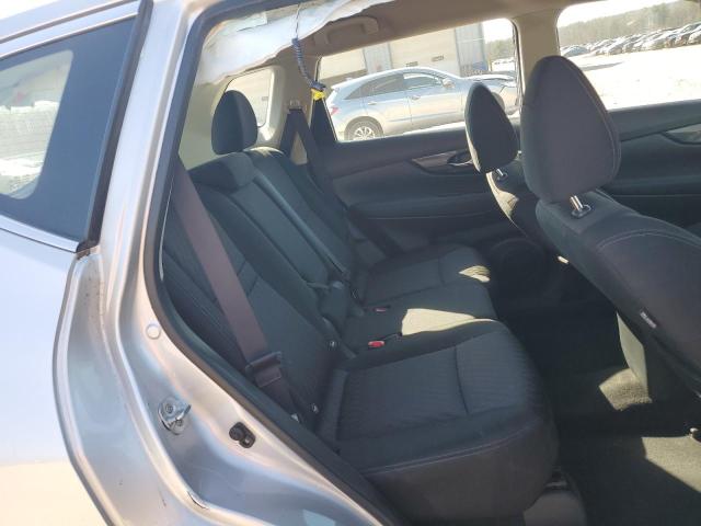 2017 Nissan ROGUE - Image 11