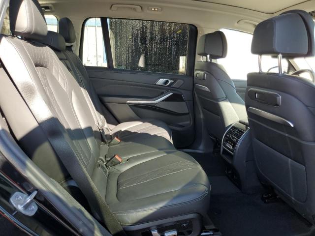 2023 BMW X7 - Image 12
