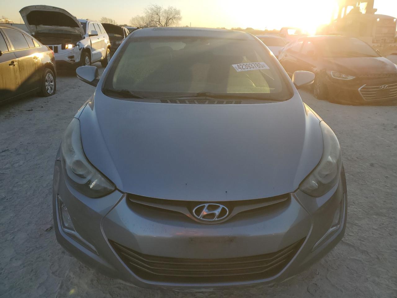 2015 Hyundai Elantra - Image 5