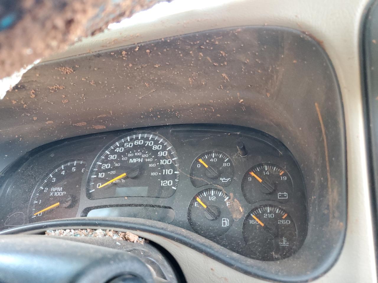 2005 CHEVROLET AVALANCHE WHITE - Image 9