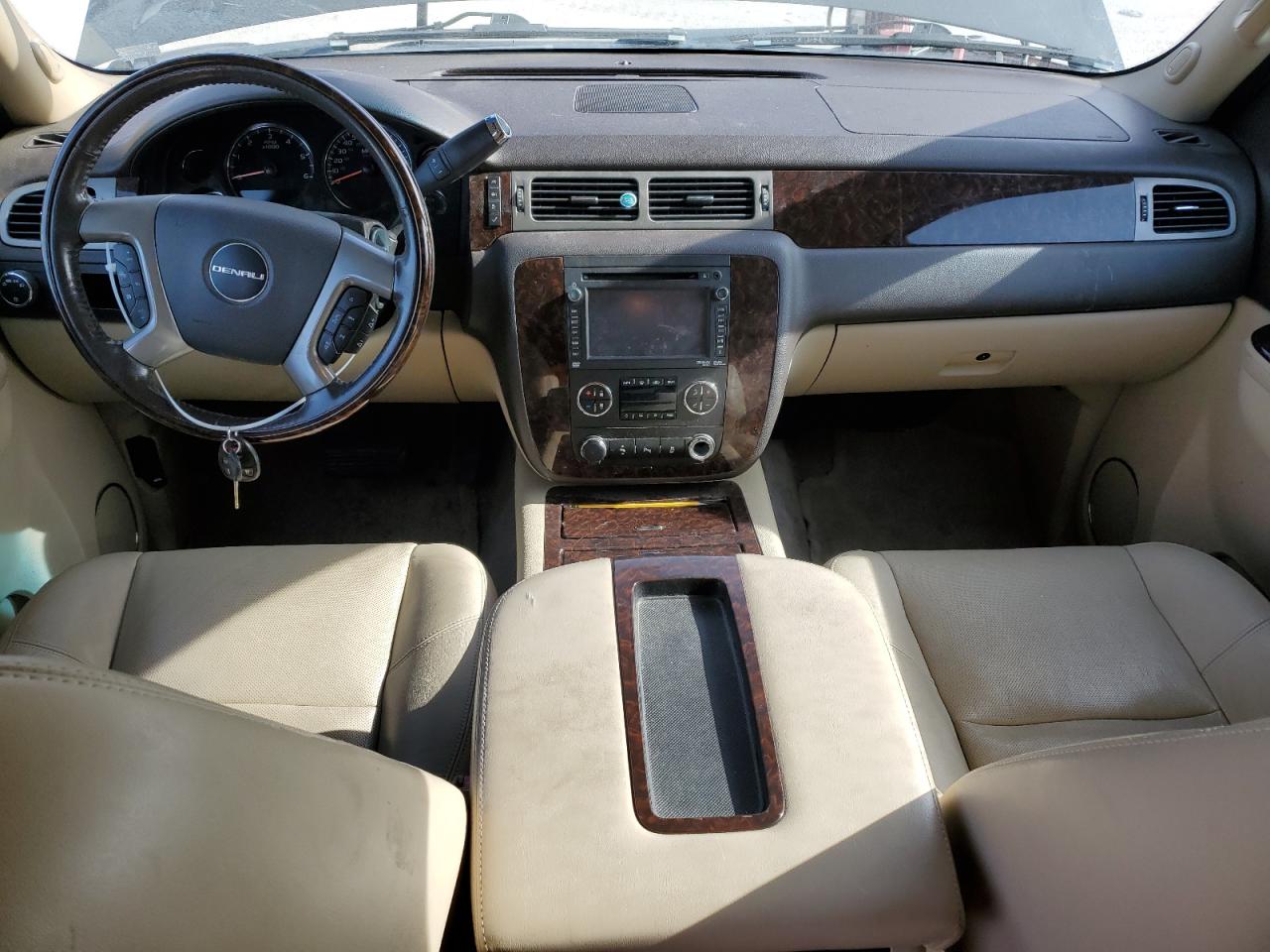2012 GMC YUKON BLACK - Image 8