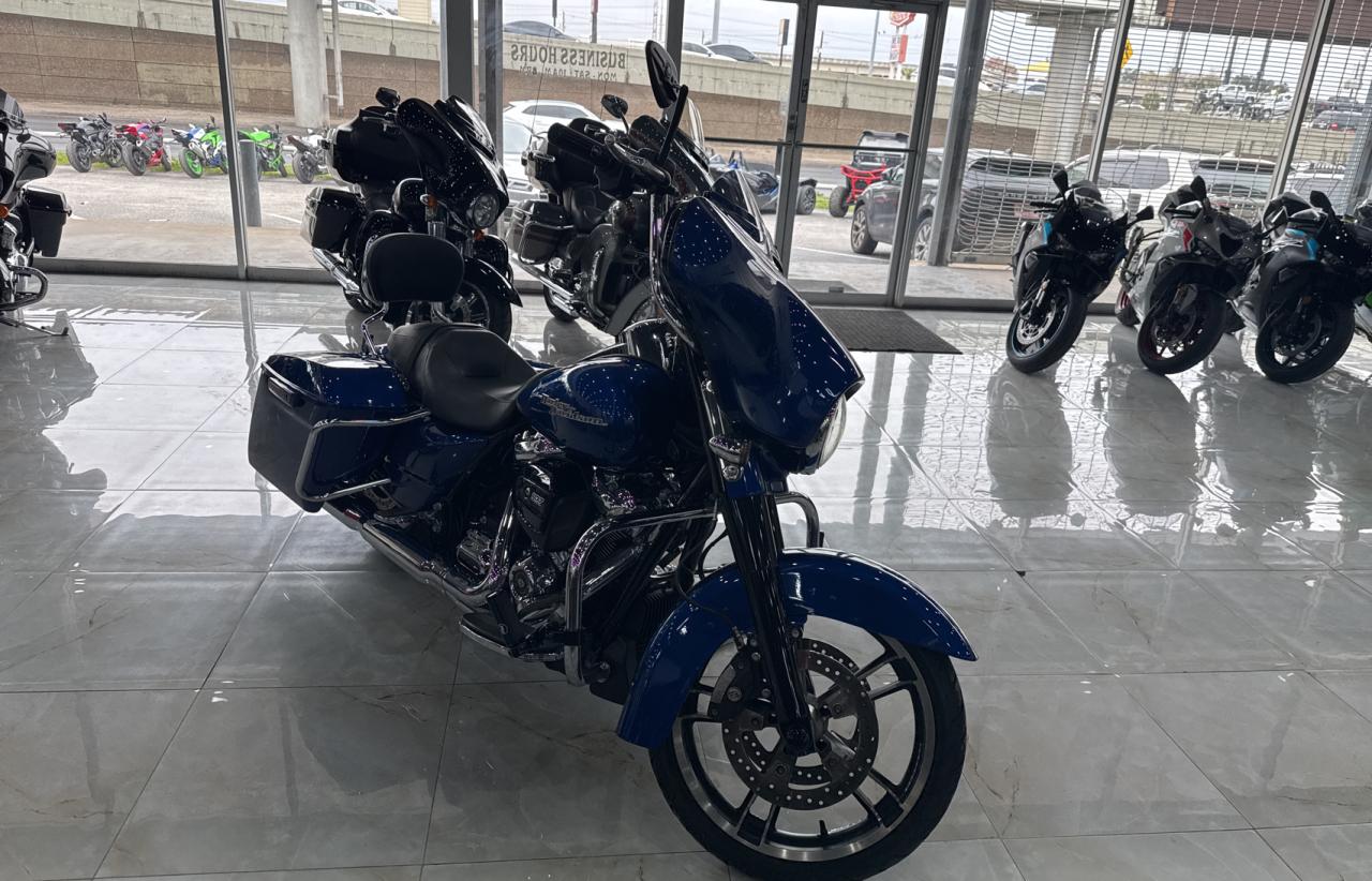 HARLEY-DAVIDSON FL BLUE