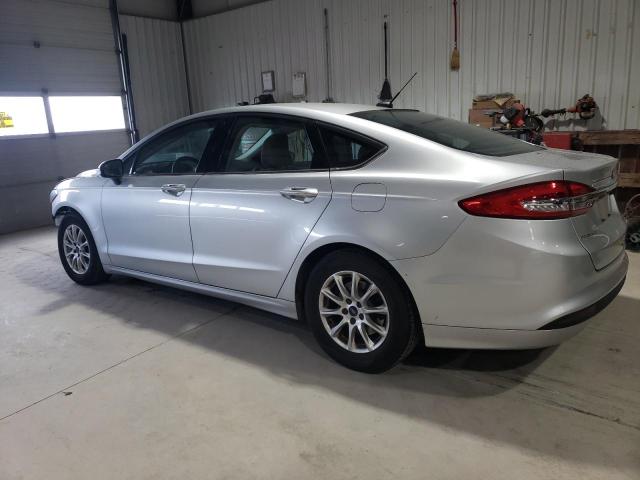 2017 Ford FUSION - Image 2
