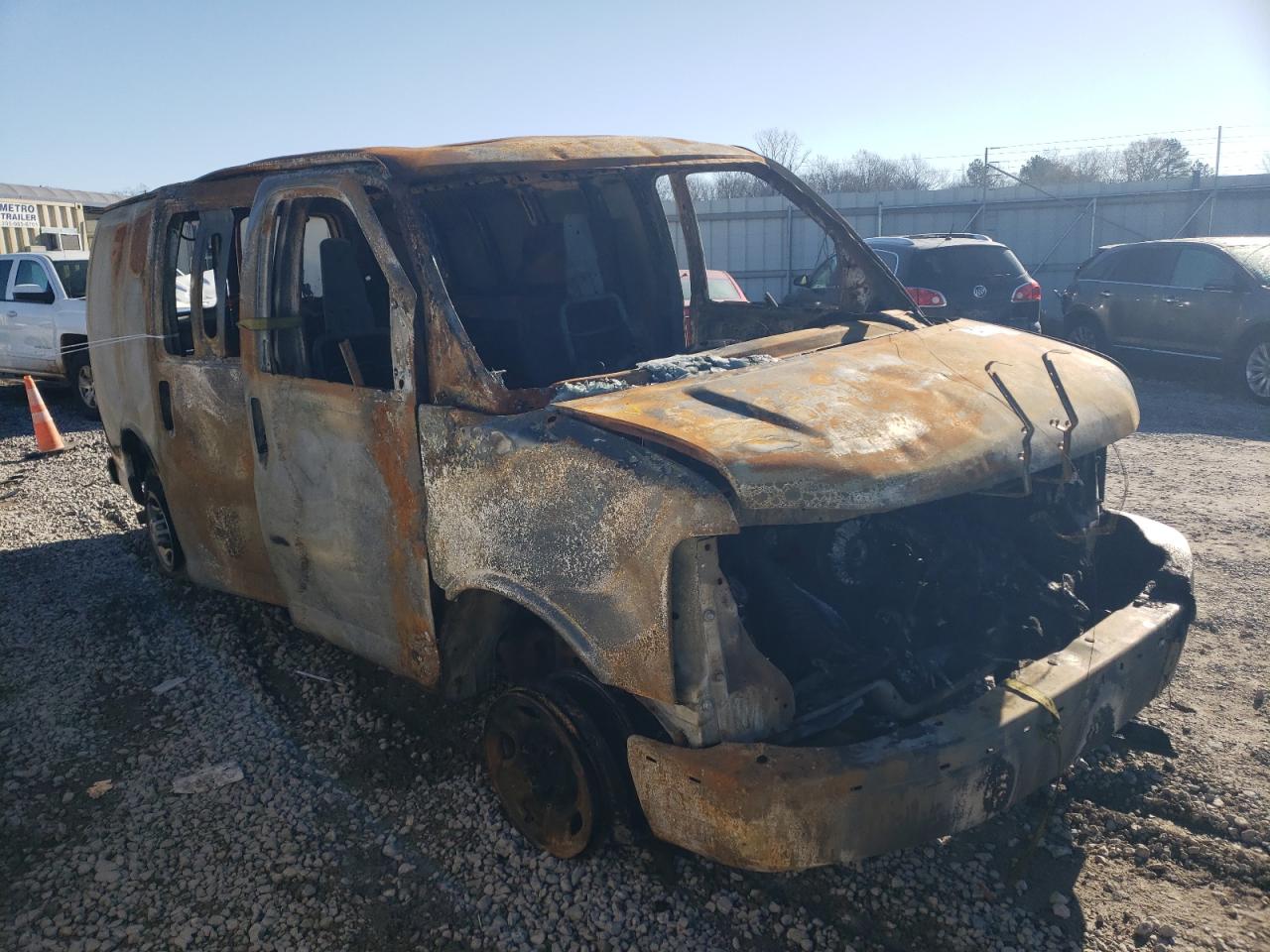 2020 CHEVROLET EXPRESS - Image 4