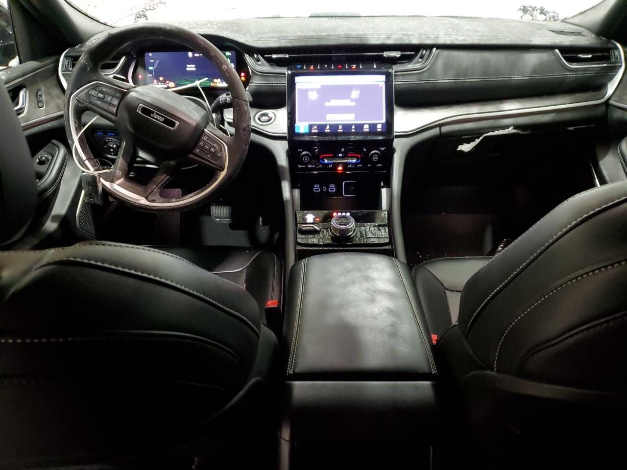 2024 Jeep Grand Cherokee - Image 8