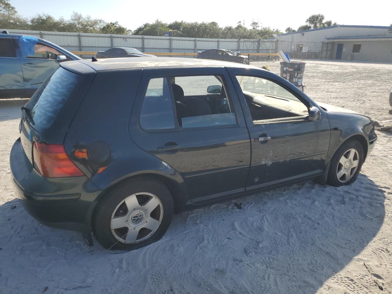 2000 VOLKSWAGEN GOLF BLACK - Image 3