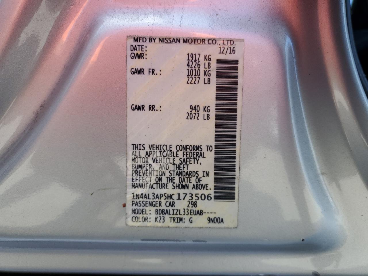 2017 NISSAN ALTIMA SILVER - Image 13