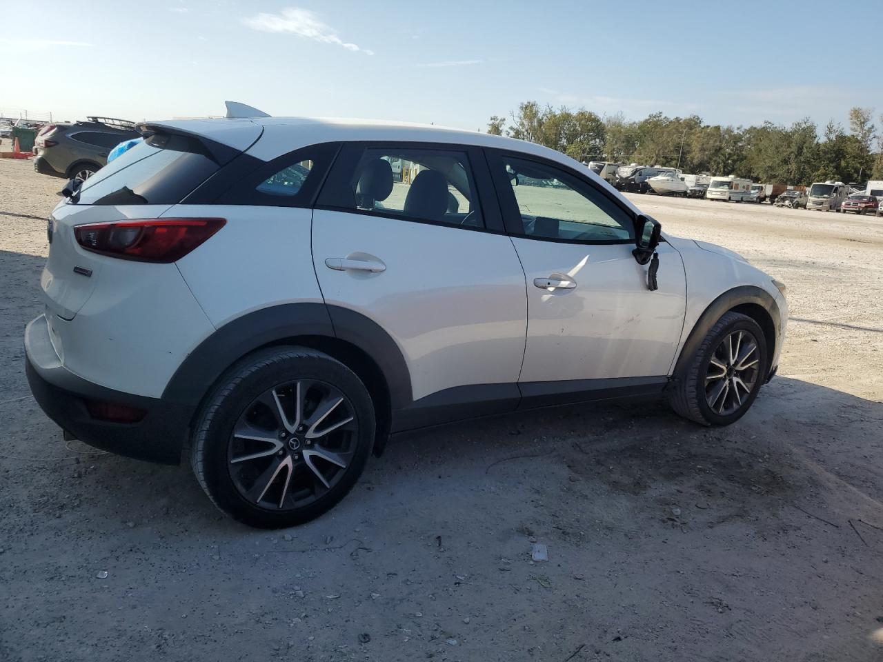 2018 MAZDA CX-3 - Image 3