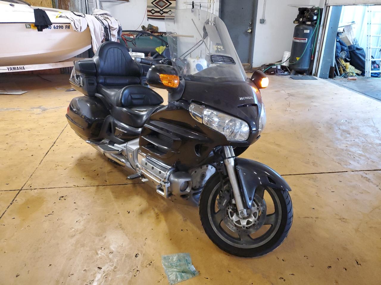 HONDA GL CYCLE BLACK