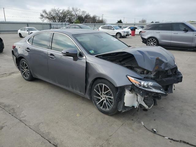 2017 Lexus ES - Image 4
