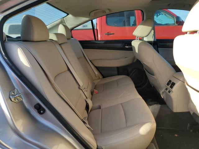 2015 Subaru LEGACY - Image 10