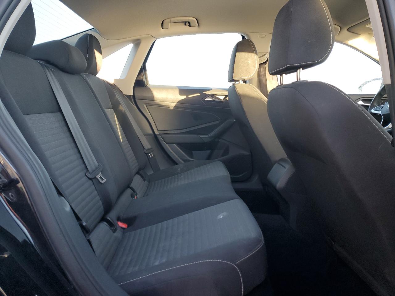 2024 Volkswagen Jetta - Image 10