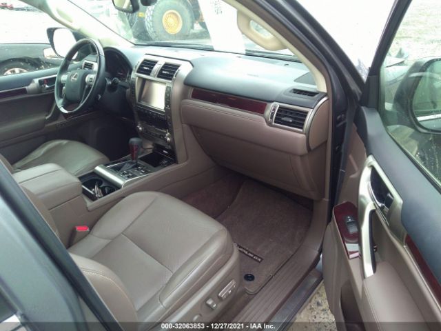 2015 Lexus GX 460 Luxury - Image 5