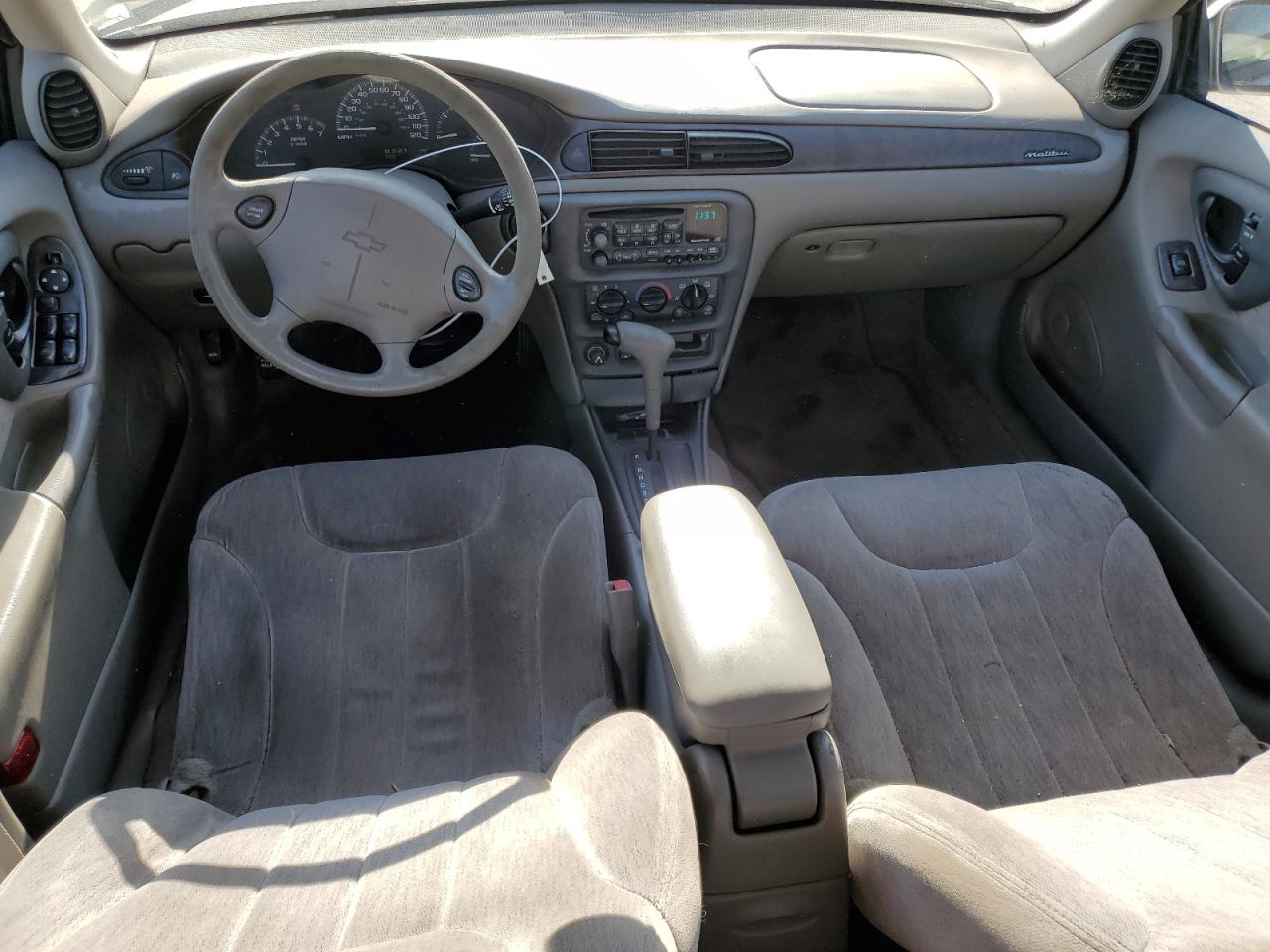 1997 CHEVROLET MALIBU - Image 8