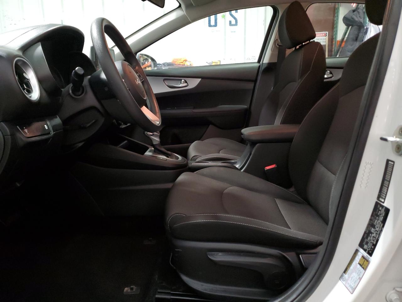 2023 Kia Forte - Image 7