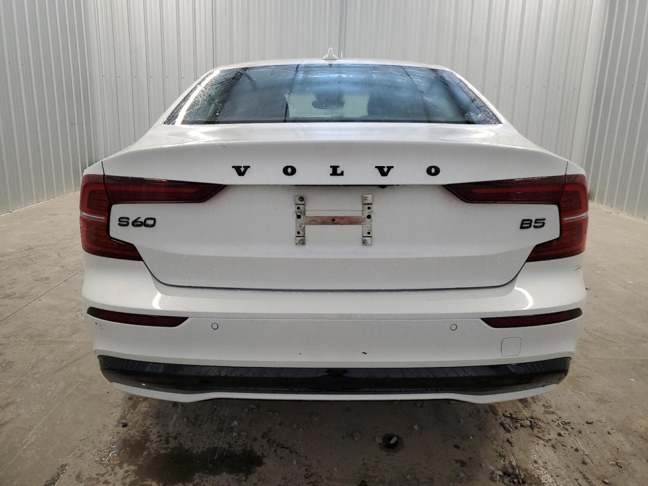 2024 Volvo S60 Plus - Image 6