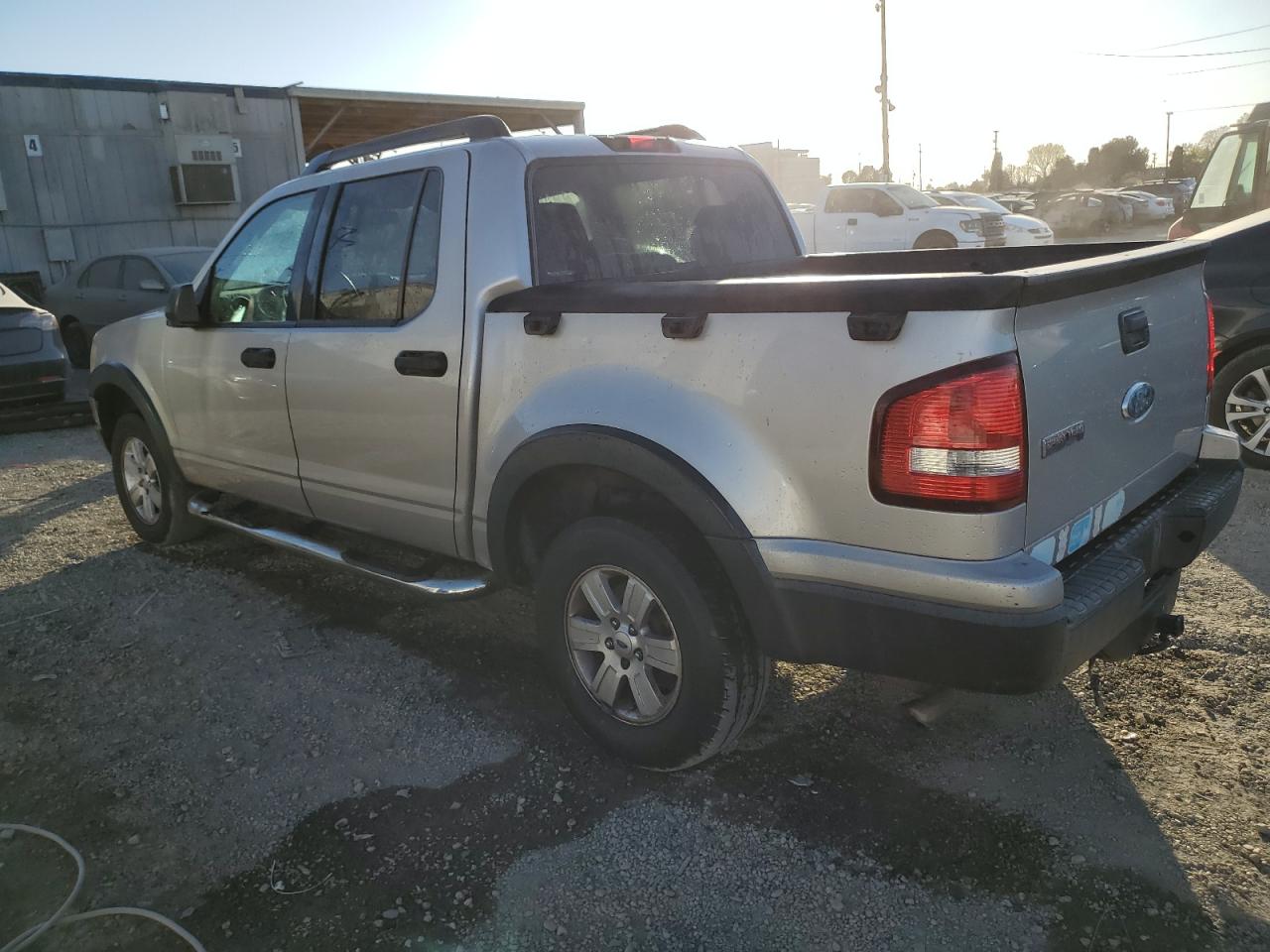 2007 Ford Explorer - Image 2