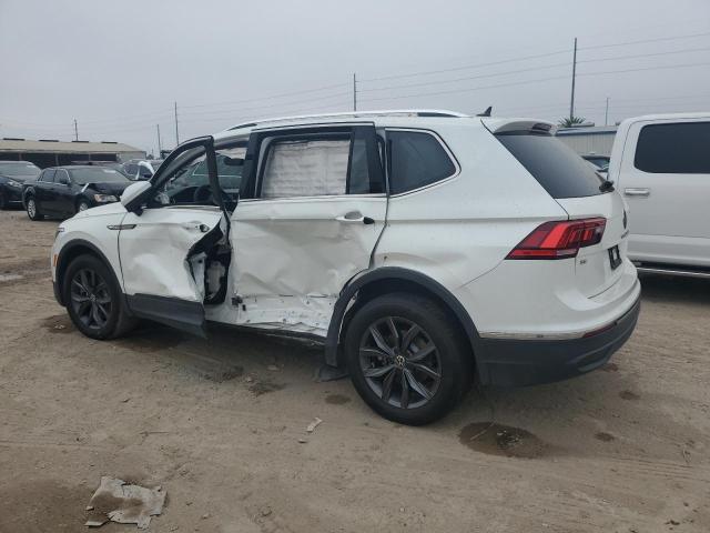 2023 Volkswagen TIGUAN - Image 2