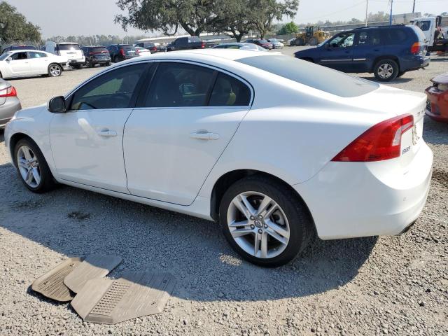 2015 Volvo S60 - Image 2