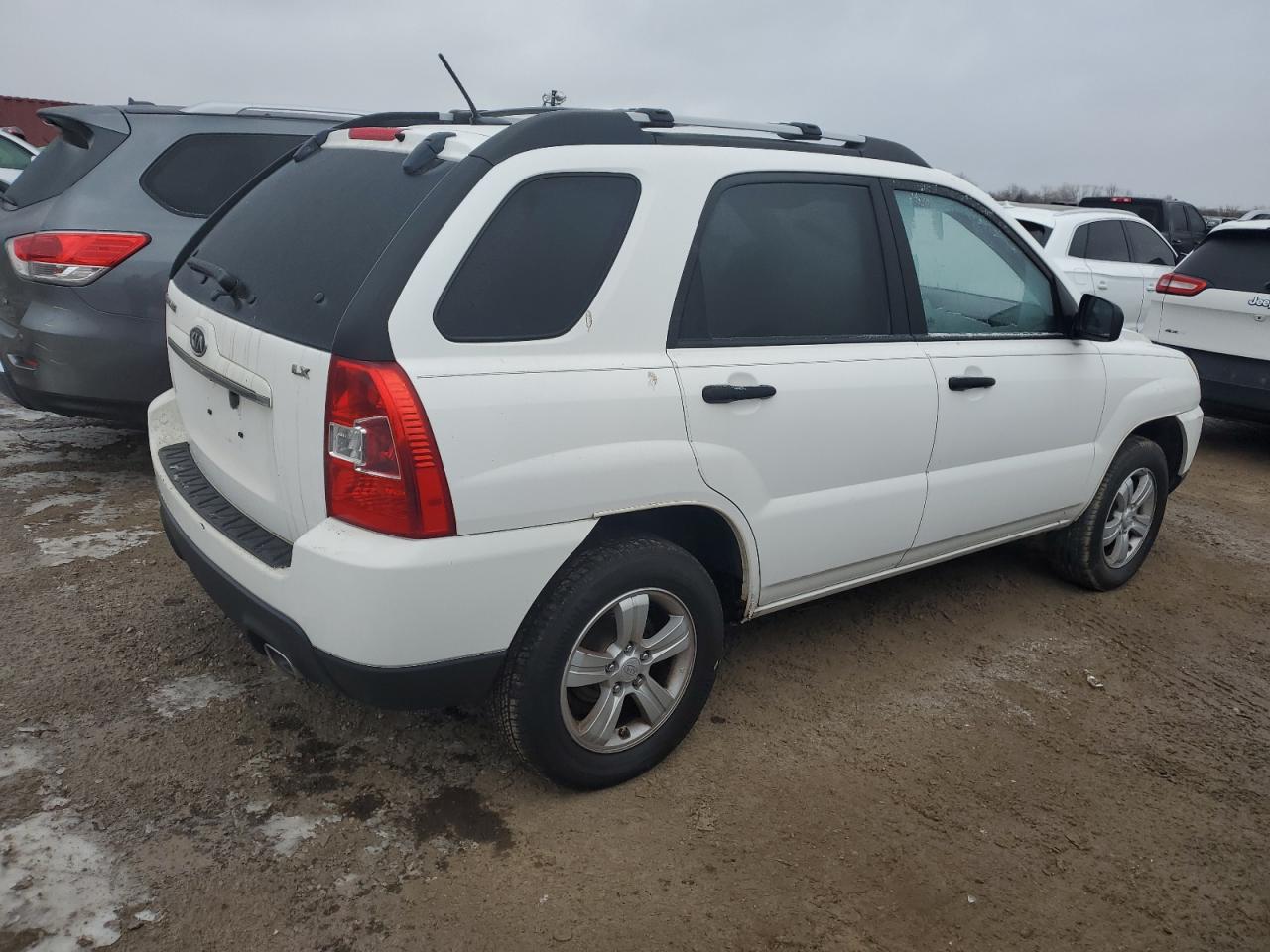 2009 KIA SPORTAGE WHITE - Image 3