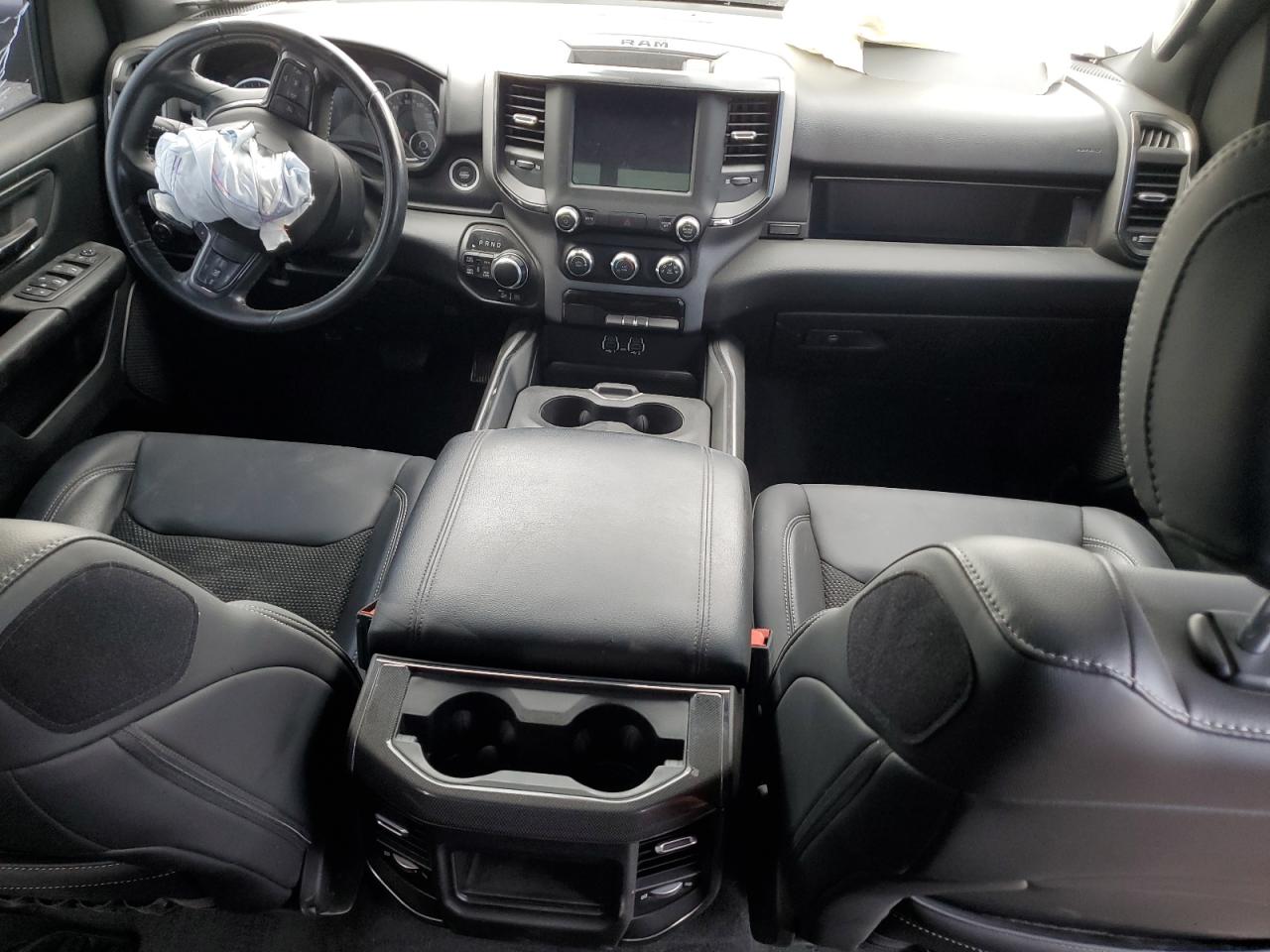2021 RAM 1500 SILVER - Image 8