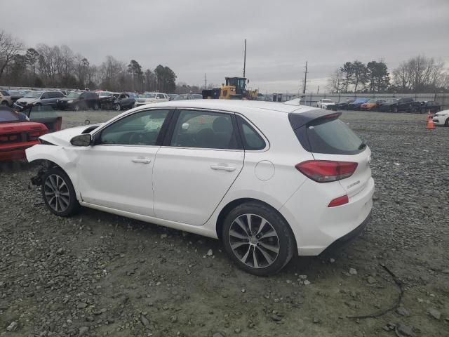 2019 Hyundai Elantra - Image 2