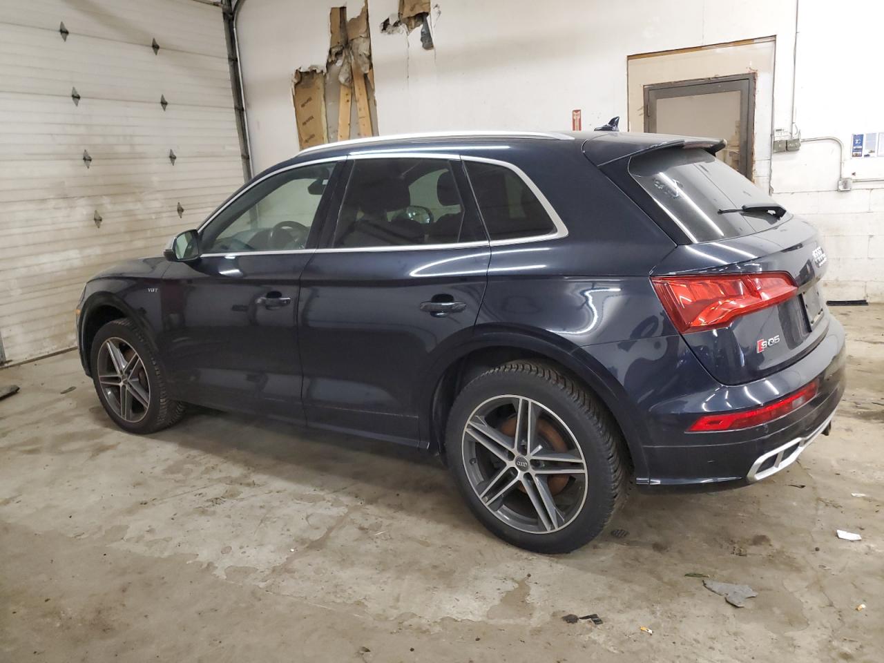 2018 AUDI SQ5 BLACK - Image 2
