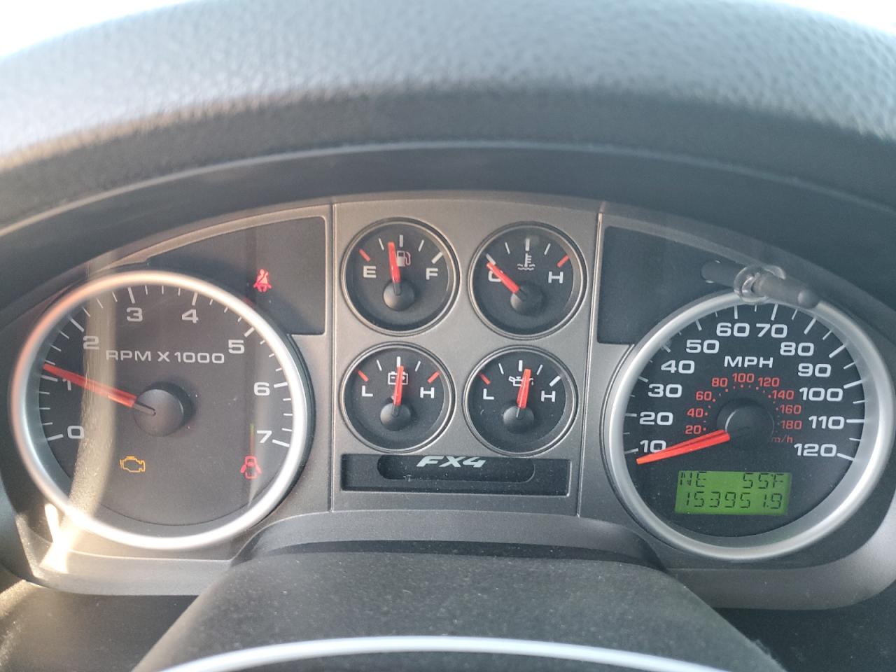 2004 Ford F-150 - Image 9