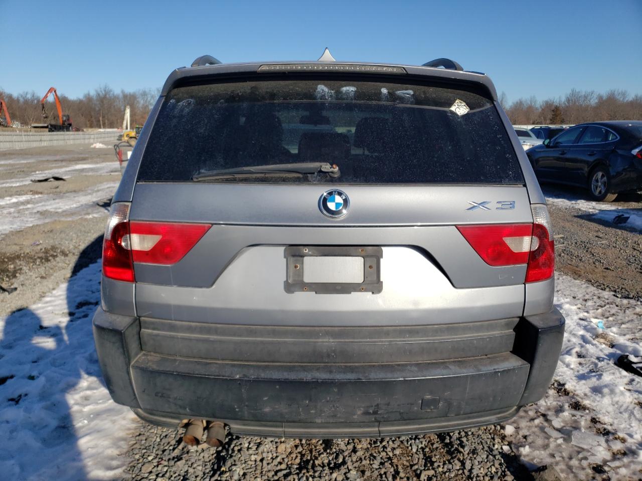2005 BMW X3 - Image 6