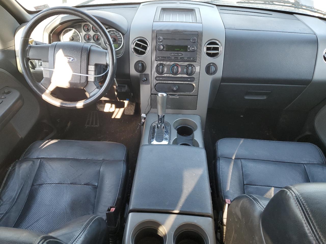 2004 Ford F-150 - Image 8