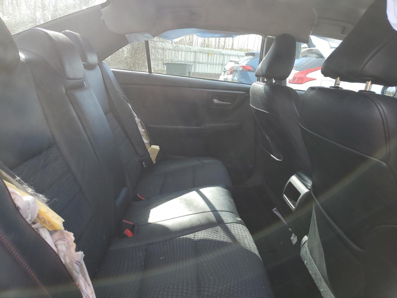 2015 TOYOTA CAMRY BLACK - Image 10