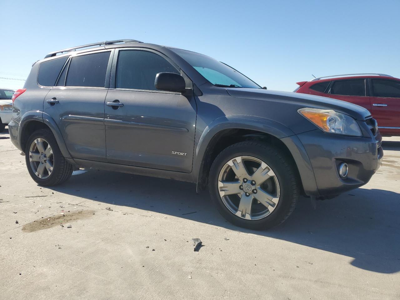 2011 Toyota RAV4 - Image 4