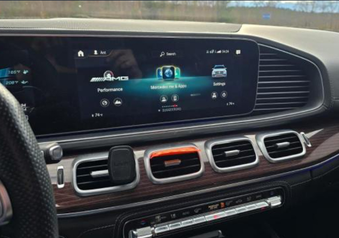 2024 Mercedes-Benz GLE63 - Image 9