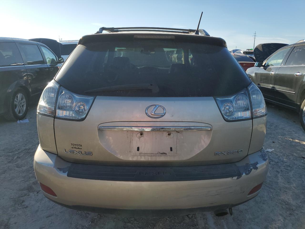 2005 Lexus RX330 - Image 6