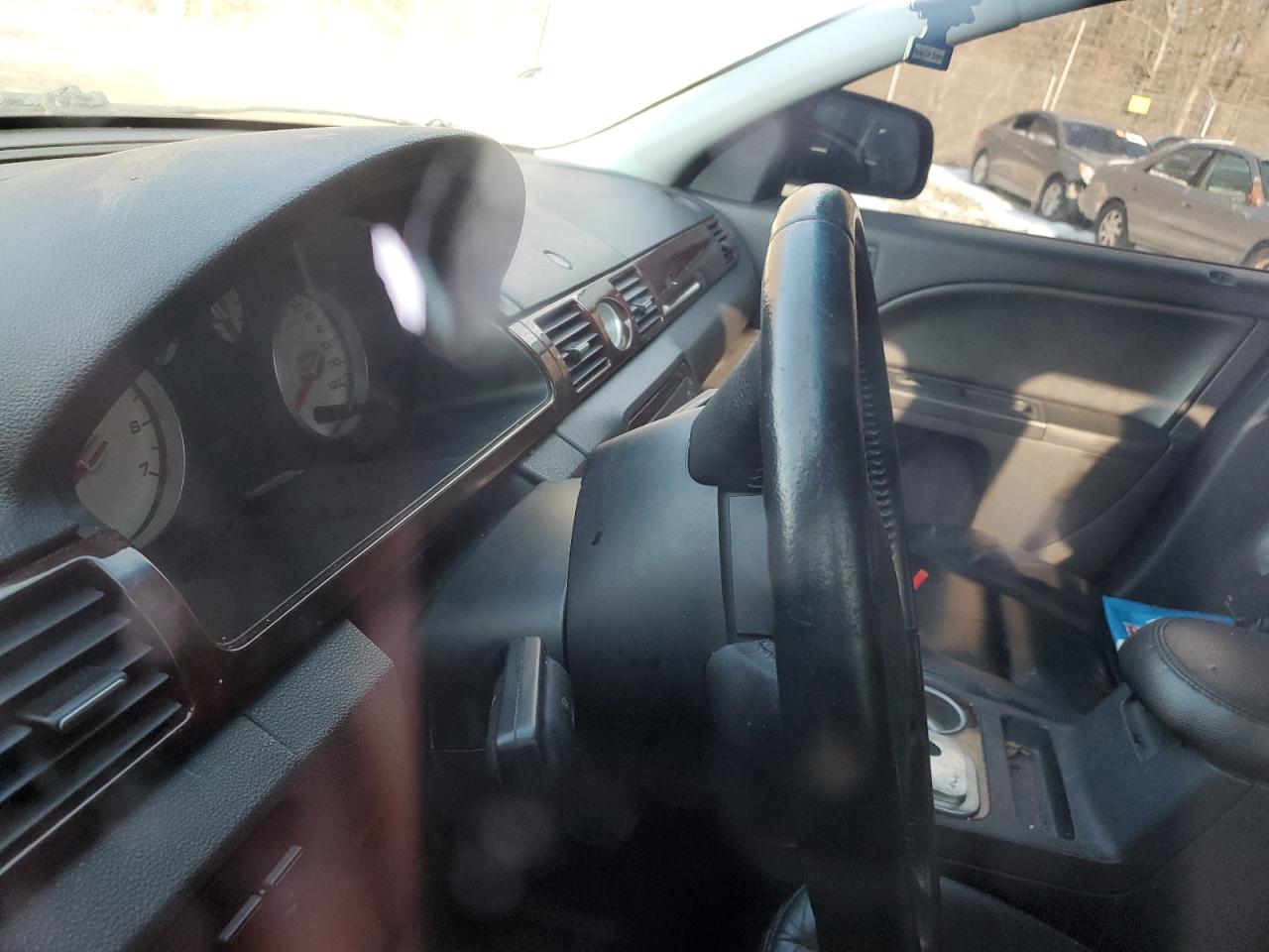 2005 FORD 500 - Image 9