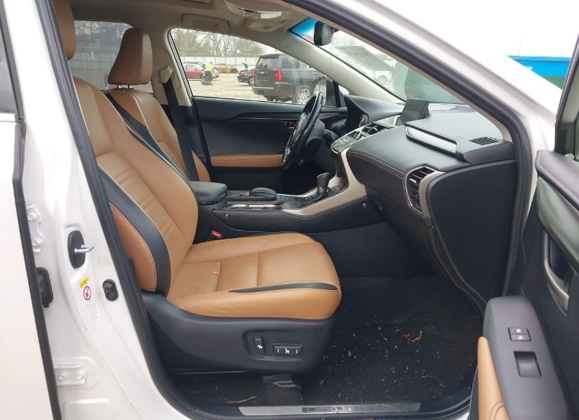 2015 Lexus NX200T - Image 6