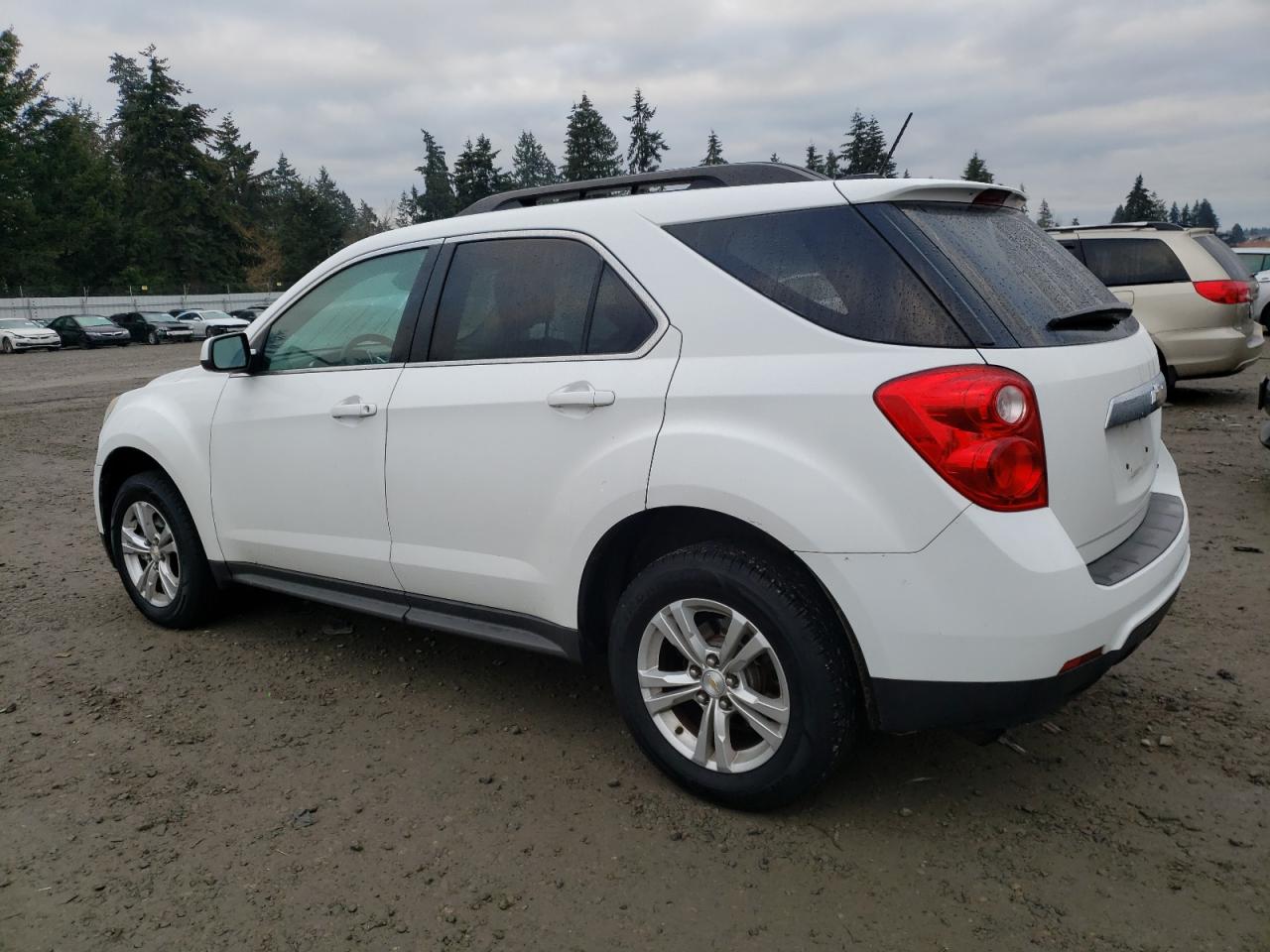 2015 Chevrolet Equinox - Image 2