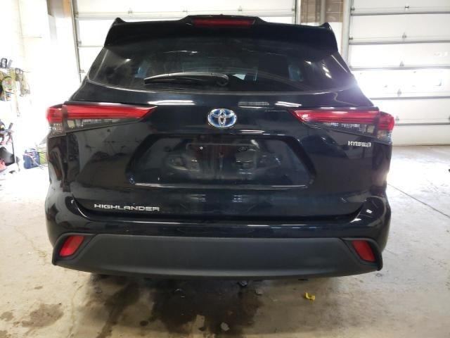 2021 Toyota Highlander - Image 6
