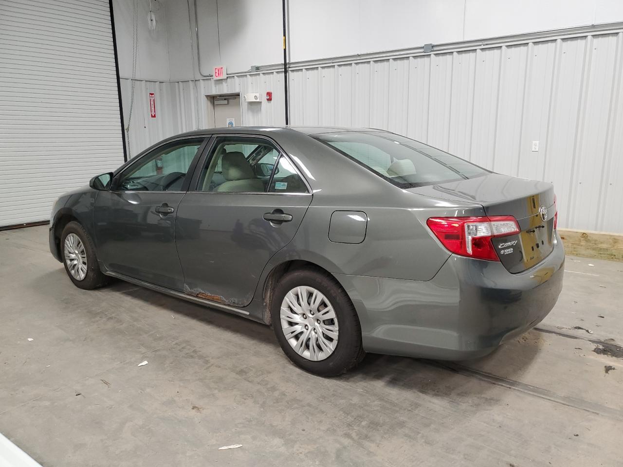 2012 TOYOTA CAMRY BLACK - Image 2